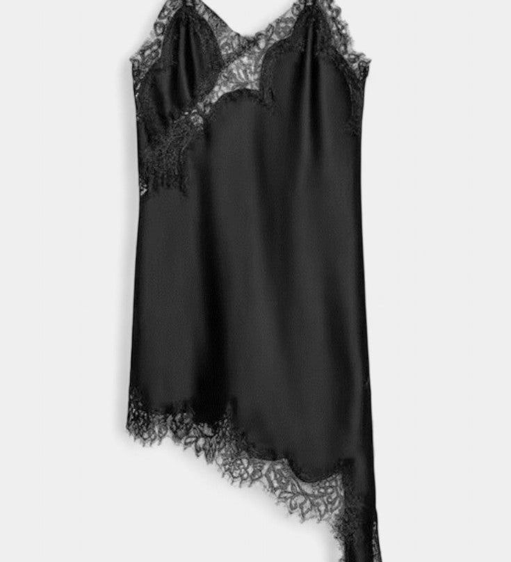 Гергана - Мини Рокля с Презрамки и Дантела