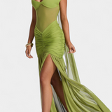 Евелина - Дълга Рокля от Мляко Коприна с Дълбоко Деколте и Оформени Набръчквания