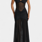 Евелина - Дълга Рокля от Мляко Коприна с Дълбоко Деколте и Оформени Набръчквания