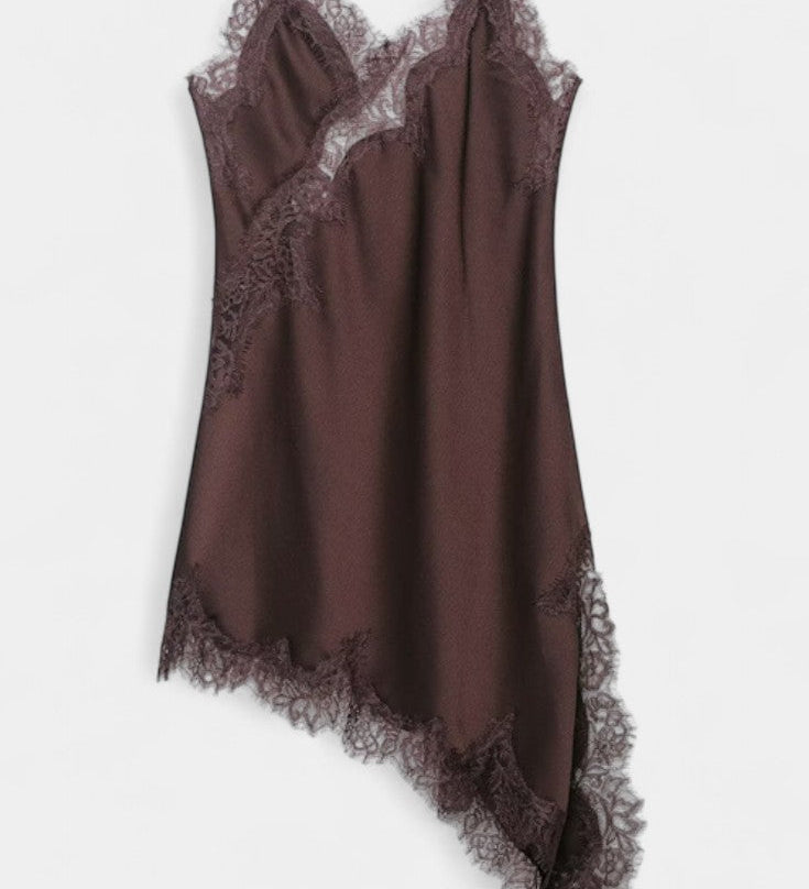 Гергана - Мини Рокля с Презрамки и Дантела