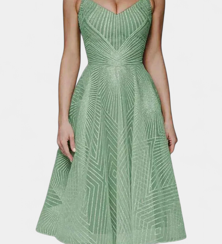 Магдалена - Дълга Рокля с Бродерия и А Силует