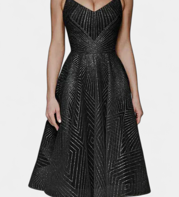 Магдалена - Дълга Рокля с Бродерия и А Силует