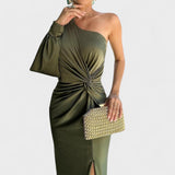 Мария - Асиметрична рокля за оценени поводи